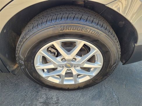 Used 2024 Chevrolet Equinox LT image 26