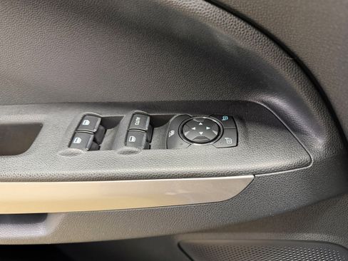 Used 2019 Ford EcoSport Titanium image 12