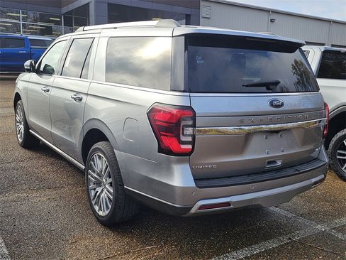 Used 2024 Ford Expedition Max Limited image 5