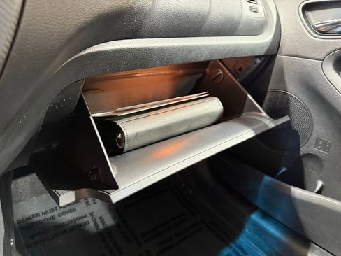 Used 2017 Kia Forte S image 26