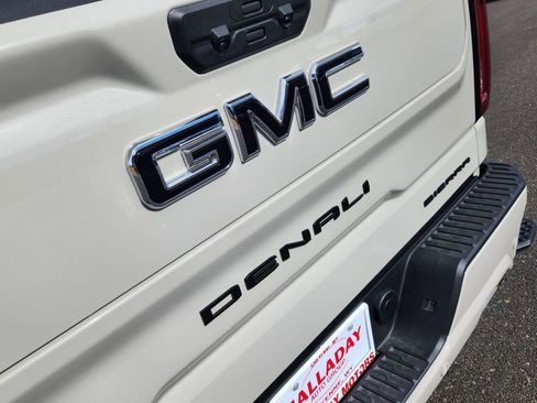 New 2026 GMC Sierra 1500 Denali AWD/4WD image 10