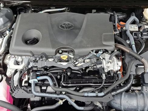 Used 2025 Toyota Camry SE w/ Convenience Package AWD/4WD image 28