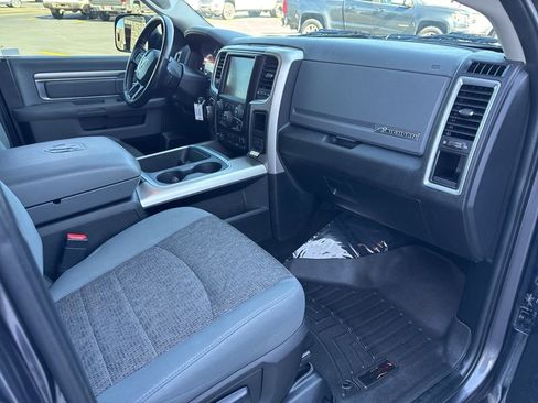 Used 2017 RAM 1500 Big Horn image 36