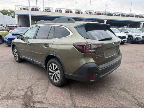 Used 2021 Subaru Outback Premium AWD/4WD image 3