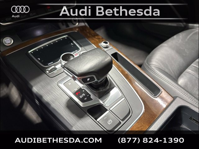 Used 2018 Audi Q5 2.0T Premium Plus w/ Premium Plus Package AWD/4WD image 24