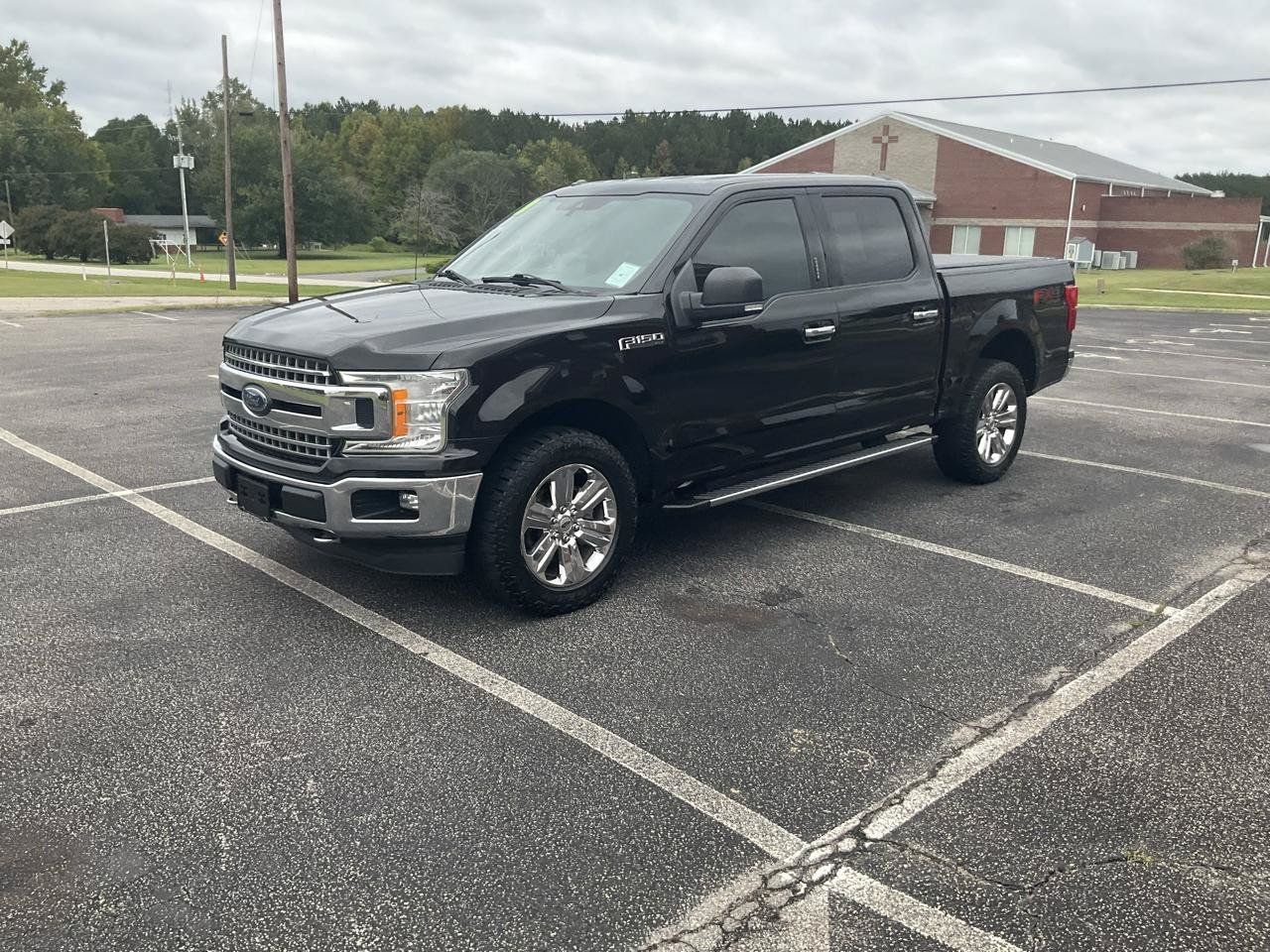 Used 2020 Ford F150 XLT w/ Equipment Group 302A Luxury AWD/4WD image 14