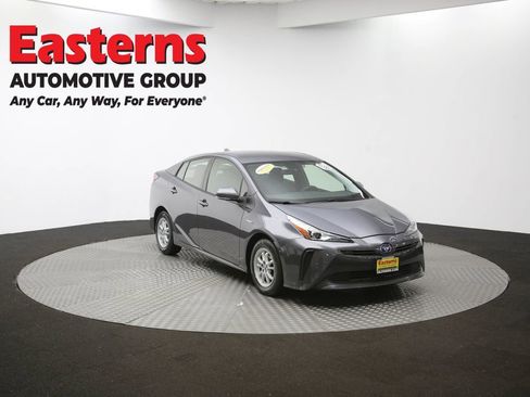Used 2022 Toyota Prius LE image 46