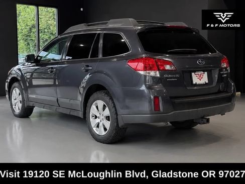 Used 2010 Subaru Outback 3.6R Premium AWD/4WD image 4