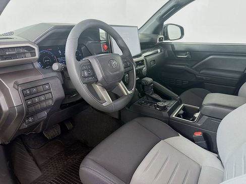 New 2026 Toyota Tacoma TRD Off-Road AWD/4WD image 10