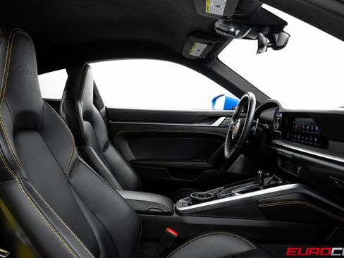 Used 2023 Porsche 911 Turbo S image 39