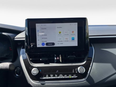 Used 2026 Toyota Corolla LE w/ LE Premium Package image 21