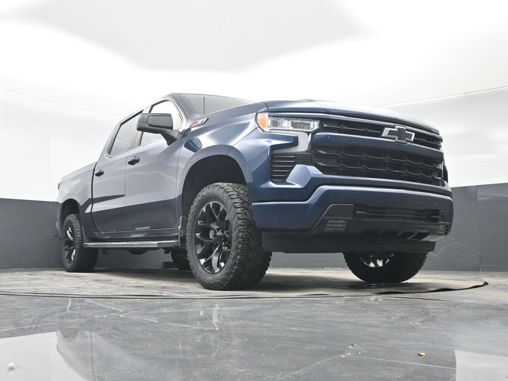 Used 2023 Chevrolet Silverado 1500 RST AWD/4WD image 33