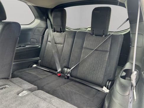 Used 2015 Nissan Pathfinder SV image 15