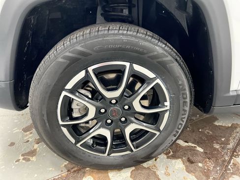 Used 2025 Jeep Compass Trailhawk AWD/4WD image 26