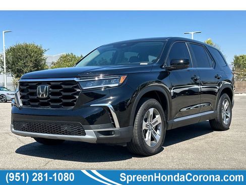 Used 2025 Honda Pilot EX-L image 1
