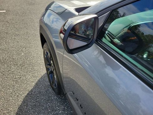 Used 2026 Chevrolet Equinox RS w/ Safety and Technology Package image 18