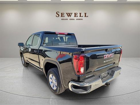New 2026 GMC Sierra 1500 SLE w/ Preferred Package image 3