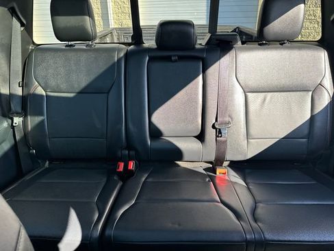 Used 2022 Ford F150 Lariat w/ Equipment Group 502A High image 37