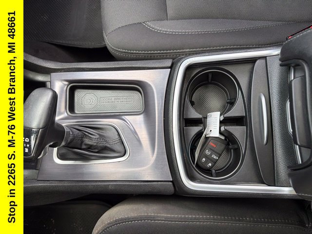 Used 2016 Dodge Charger SE w/ Power Sunroof Group AWD/4WD image 43