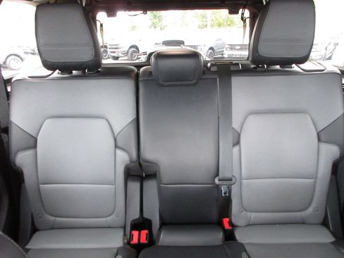 Used 2022 Ford Bronco Everglades AWD/4WD image 25