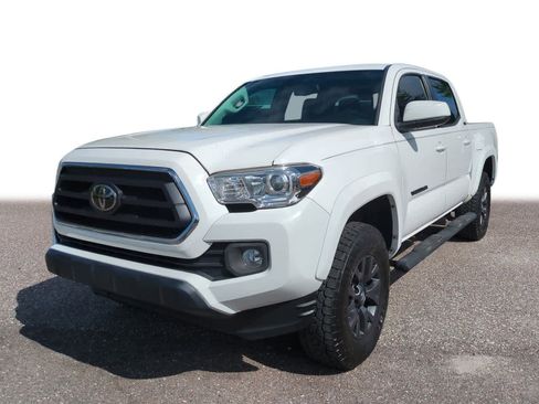 Certified 2020 Toyota Tacoma SR5 AWD/4WD image 1