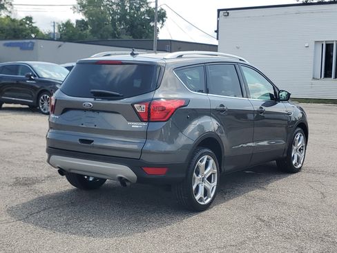 Used 2019 Ford Escape Titanium AWD/4WD image 6