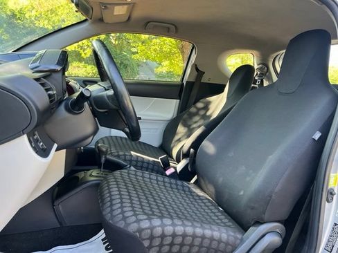 Used 2012 Scion iQ w/ Rear Speaker Pkg FWD image 13