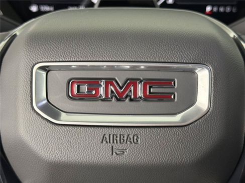 New 2026 GMC Yukon AT4 Ultimate AWD/4WD image 30