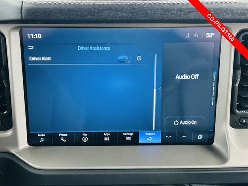 Used 2025 Ford Bronco Outer Banks AWD/4WD image 8