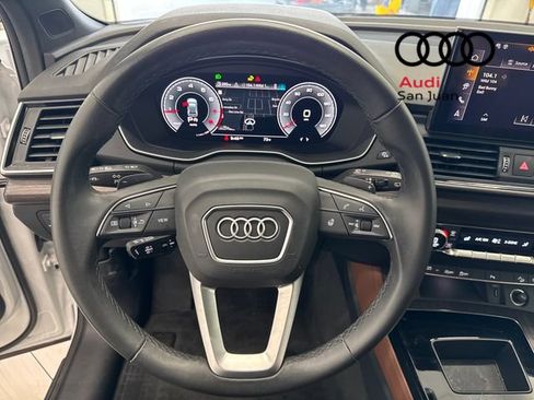 Used 2025 Audi Q5 2.0T Premium Plus w/ Premium Plus Package AWD/4WD image 25