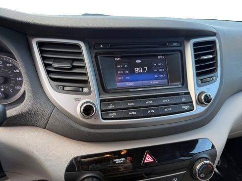 Used 2016 Hyundai Tucson SE w/ Option Group 02 image 12