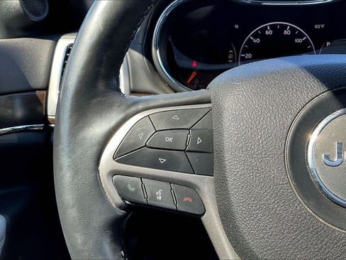 Used 2018 Jeep Grand Cherokee Limited AWD/4WD image 18