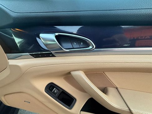 Used 2016 Porsche Panamera 4 Edition w/ Premium Package Plus AWD/4WD image 34