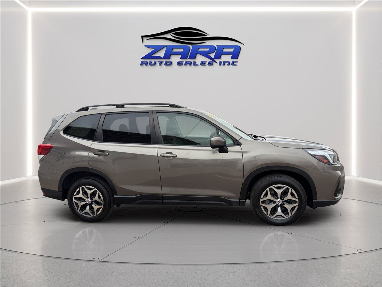 Used 2020 Subaru Forester Premium AWD/4WD image 8