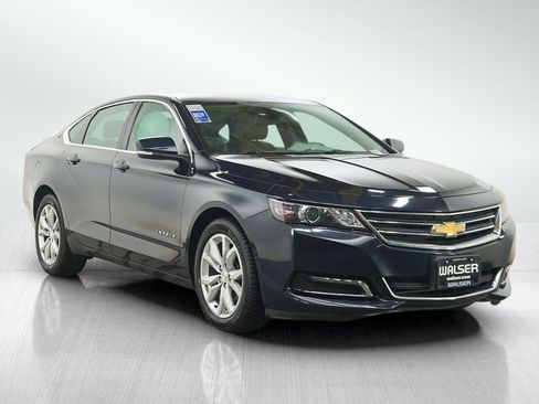 Used 2019 Chevrolet Impala LT w/ Sunroof and Spoiler Package FWD image 7