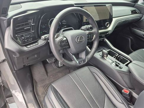 Certified 2025 Lexus TX 500h AWD w/ Technology Package image 11