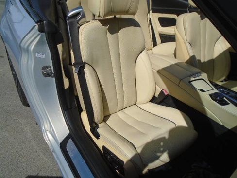Used 2016 BMW 650i xDrive Convertible w/ Executive Package AWD/4WD image 11