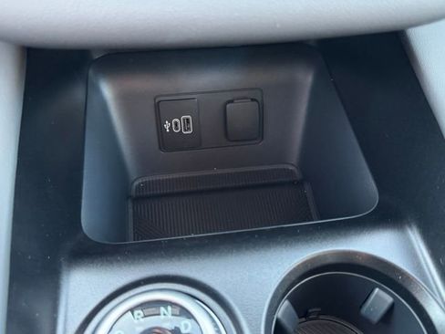 New 2026 Ford Explorer Active w/ Active Comfort Package image 24