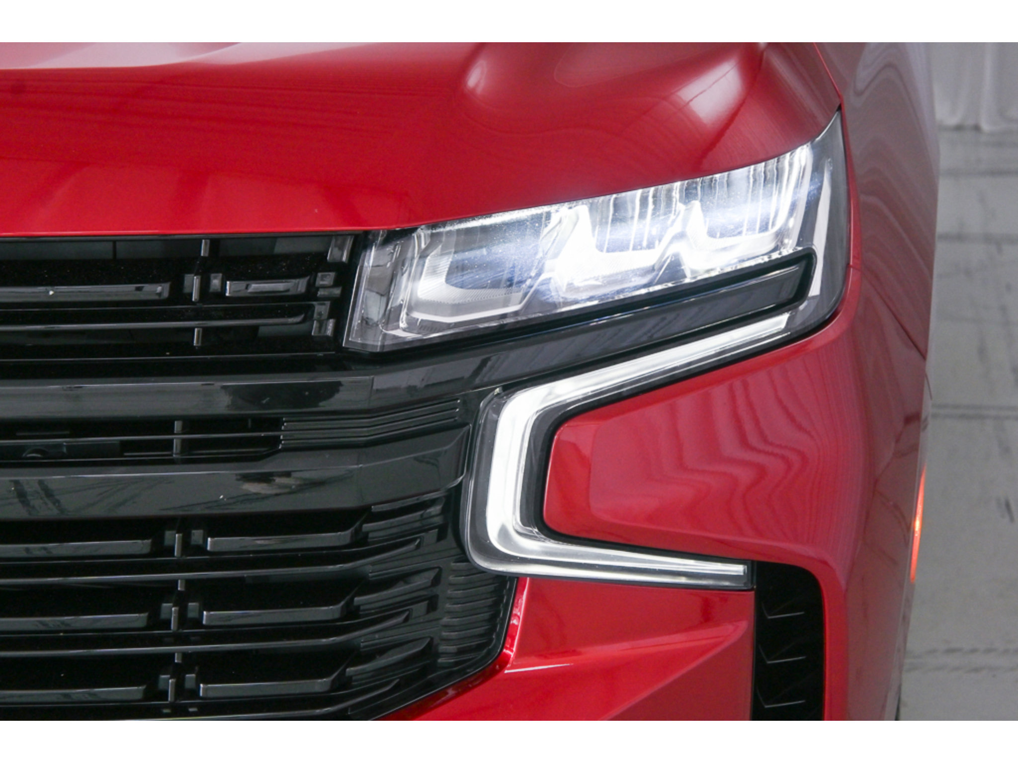 Used 2024 Chevrolet Tahoe RST w/ Luxury Package AWD/4WD image 25