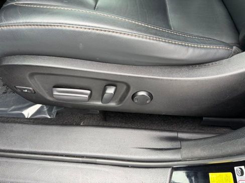 Used 2017 Toyota Highlander XLE image 20