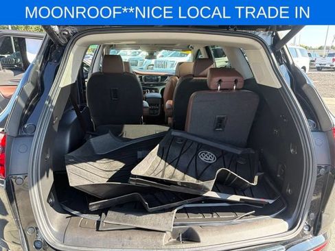 Used 2021 Buick Enclave Avenir w/ Avenir Technology Package AWD/4WD image 21