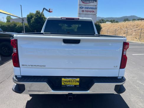 Used 2025 Chevrolet Silverado 1500 LT AWD/4WD image 9