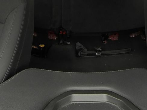 Used 2023 Chevrolet Silverado 1500 Custom RWD image 13