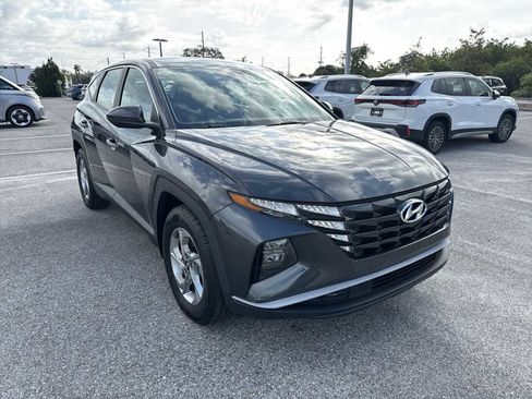 Used 2022 Hyundai Tucson SE image 8