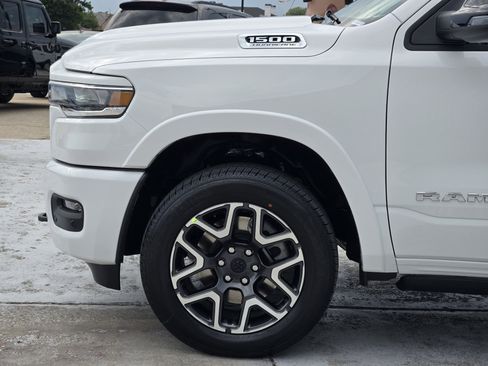 New 2026 RAM 1500 Laramie AWD/4WD image 5