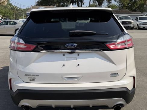 Used 2019 Ford Edge SEL w/ Equipment Group 201A FWD image 7