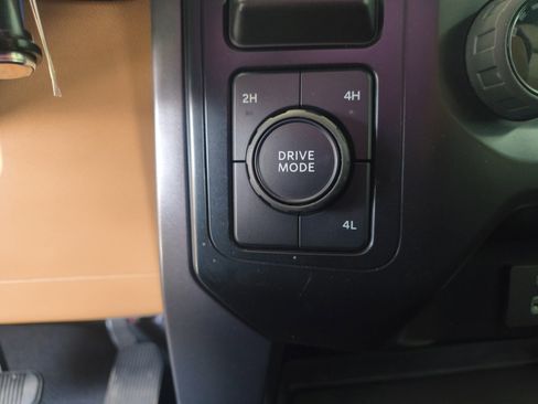 Used 2023 Ford F150 XLT image 22