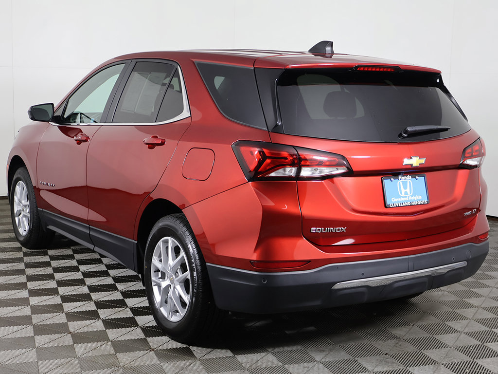 Used 2024 Chevrolet Equinox LT AWD/4WD image 8