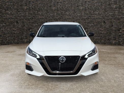 Used 2020 Nissan Altima 2.5 SR FWD image 5