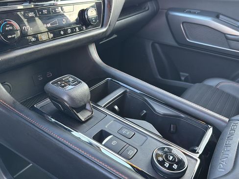 Used 2023 Nissan Pathfinder Rock Creek image 25